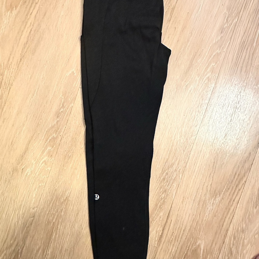 Lulu Lemon running leggings in size 8